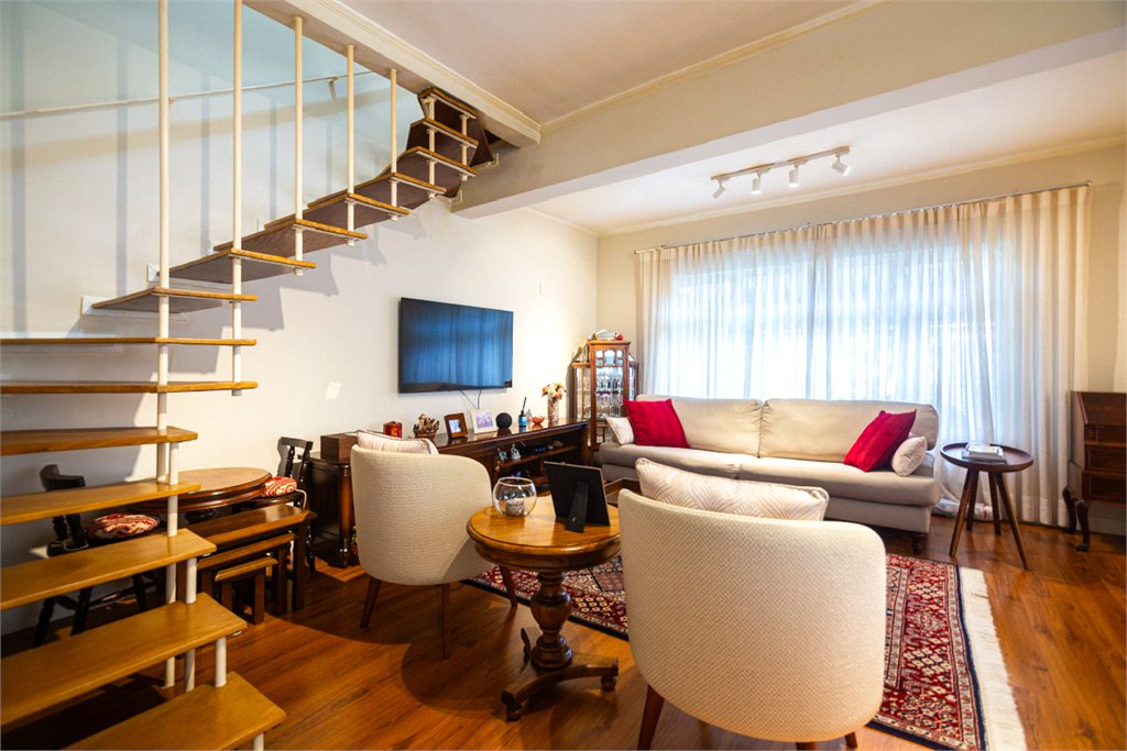 Sobrado à venda com 3 quartos em Brooklin Paulista, São Paulo, SP