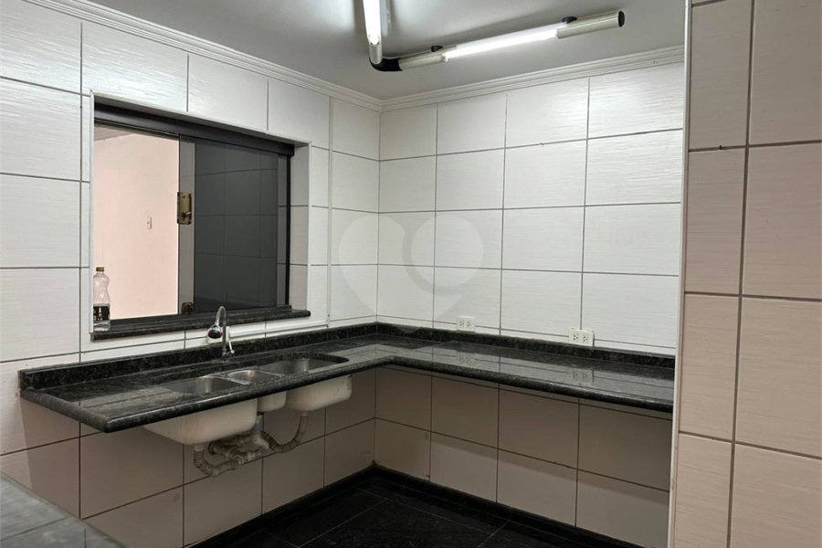 Sobrado à venda com 7 quartos, sendo 2 suítes,  em Lauzane Paulista, São Paulo, SP