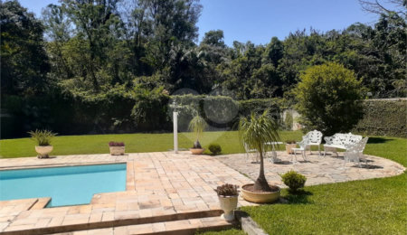 Casa à venda com 3 quartos, sendo 1 suíte, em Nova Gardênia, Atibaia, SP