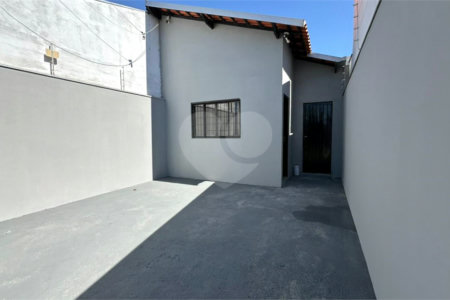 Casa à venda com 2 quartos em Vila Nastri, Itapetininga, SP