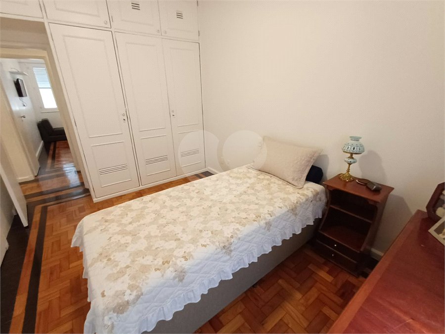 Apartamento à venda com 3 quartos, sendo 1 suíte, em Copacabana, Rio de Janeiro, RJ