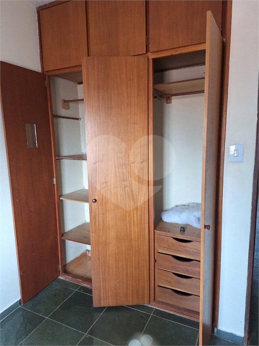 Apartamento à venda com 3 quartos, sendo 1 suíte, no Centro, Araraquara, SP