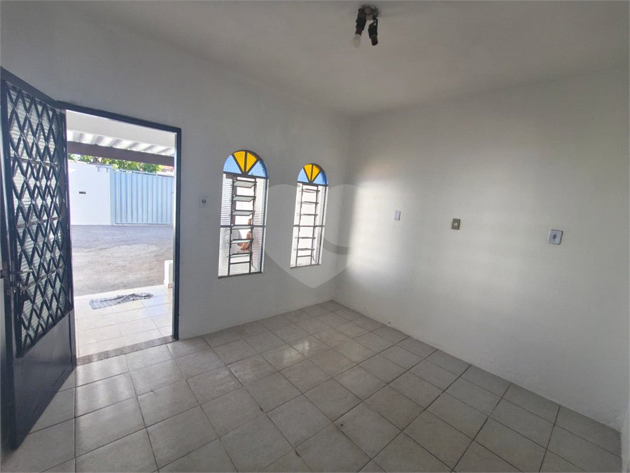 CASA AMPLA COM QUINTAL E GARAGEM PARA 4 CARROS | R$ 244.680,00 | NÃO PERCA ESSA OPORTUNIDADE!