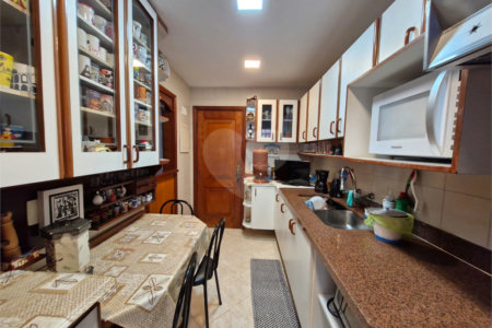 Apartamento à venda com 3 quartos, sendo 1 suíte,  em Vila Isabel, Rio de Janeiro, RJ