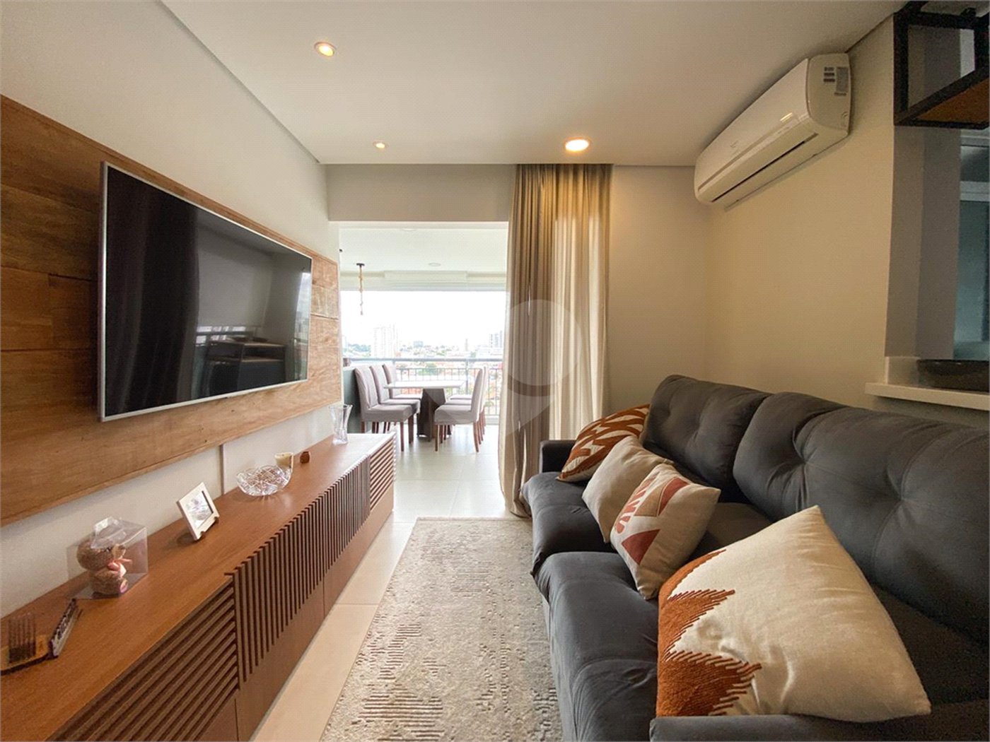 Apartamento à venda com 2 quartos, sendo 1 suíte,  em Tucuruvi, São Paulo, SP