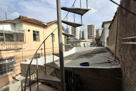Casa à venda com 6 quartos, sendo 1 suíte, em Andaraí, Rio de Janeiro, RJ