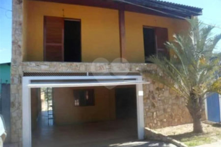 Casa à venda com 2 quartos em Corrupira, Jundiaí, SP