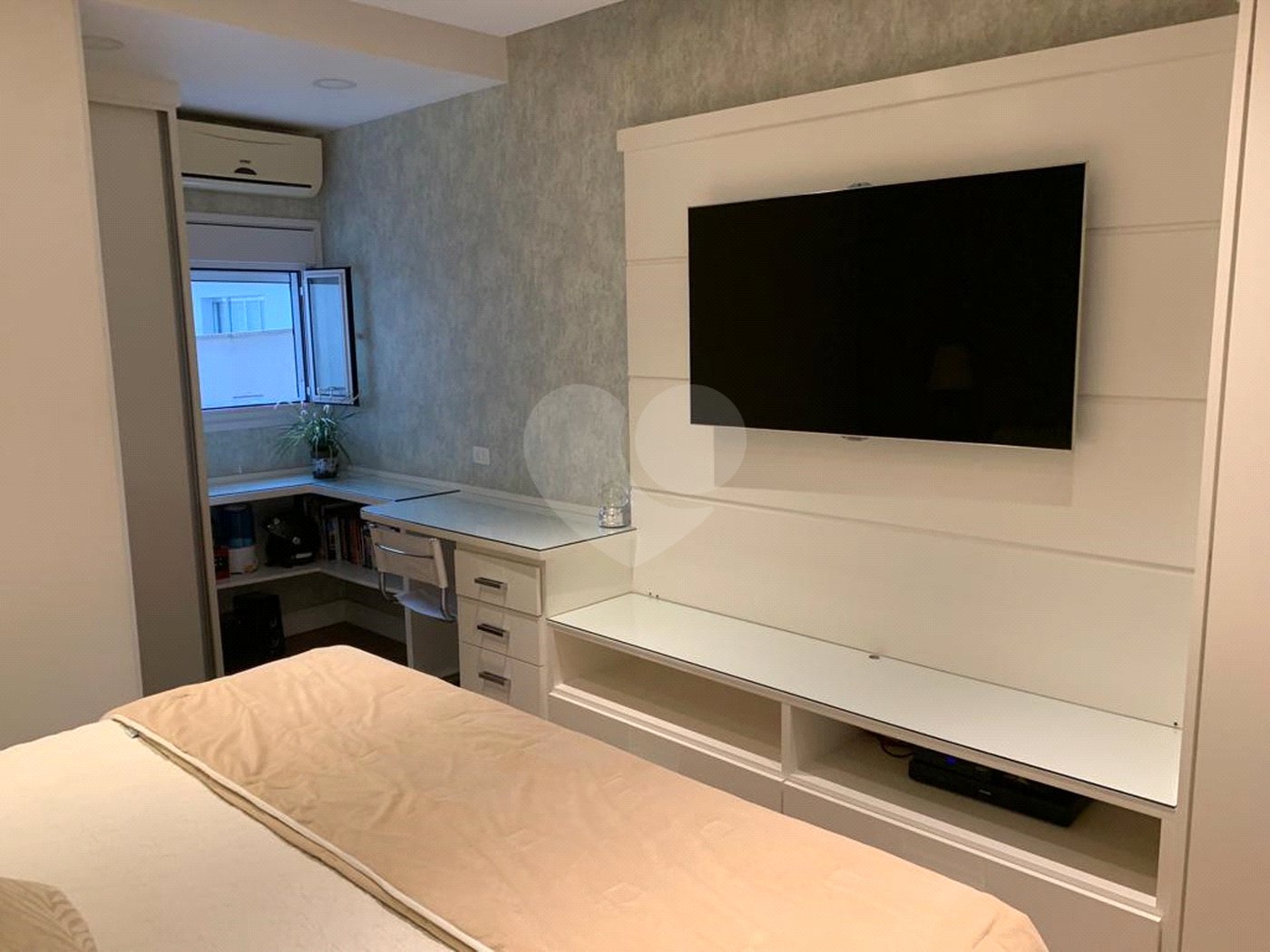 Casa Térrea à venda com 3 quartos, sendo 2 suítes, em Parque Vitória, São Paulo, SP