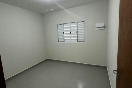 Casa à venda com 2 quartos, sendo 1 suíte, em Nova Itanhaém, Itanhaém - SP