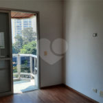 Apartamento à venda com 3 quartos, sendo 1 suíte, em Jardim Marajoara, São Paulo, SP