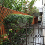 Casa à venda com 4 suítes no condomínio Jardim das Azaléias, São Paulo - SP