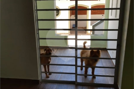 Sobrado à venda com 3 quartos, sendo 2 suítes,  em Vila Paulicéia, São Paulo, SP