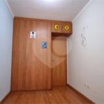 Casa à venda com 3 quartos, sendo 1 suíte, no condomínio Residencial Açaí, São Paulo - SP