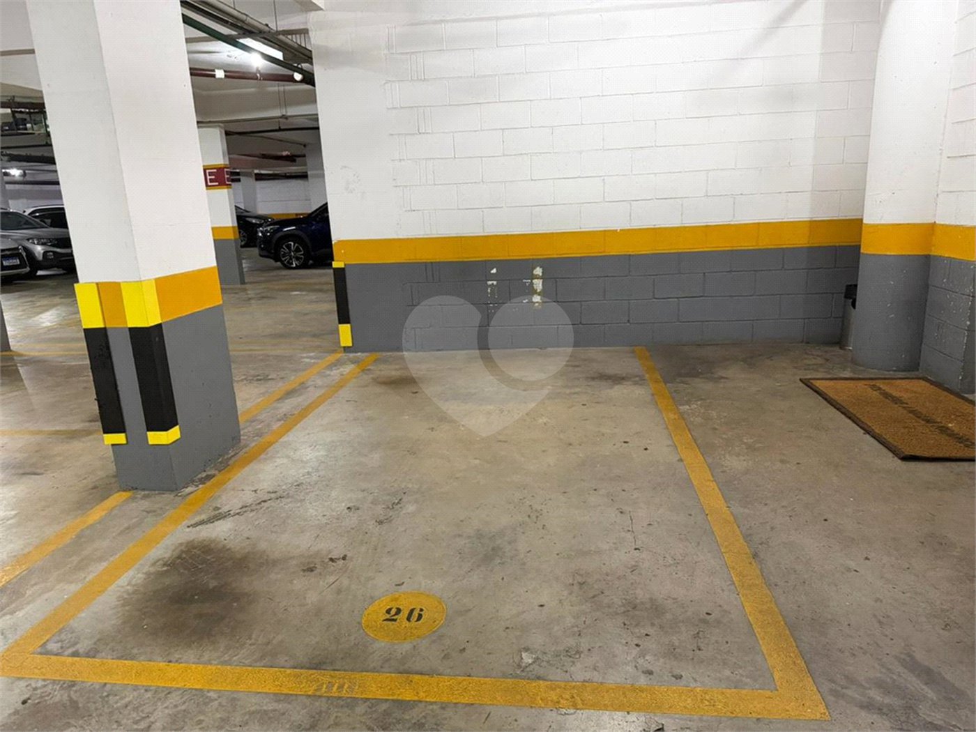 Apartamento à venda com 3 quartos, sendo 1 suíte,  em Vila Regente Feijó, São Paulo, SP
