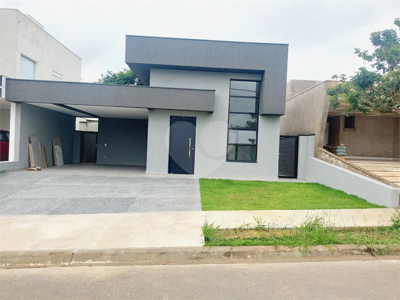 Casa à venda com 3 quartos, sendo 1 suíte, no condomínio São Venancio Granville, Itupeva - SP
