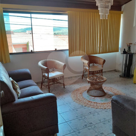 Casa à venda com 3 quartos, sendo 1 suíte, em Jardim Aeroporto I, Itu, SP