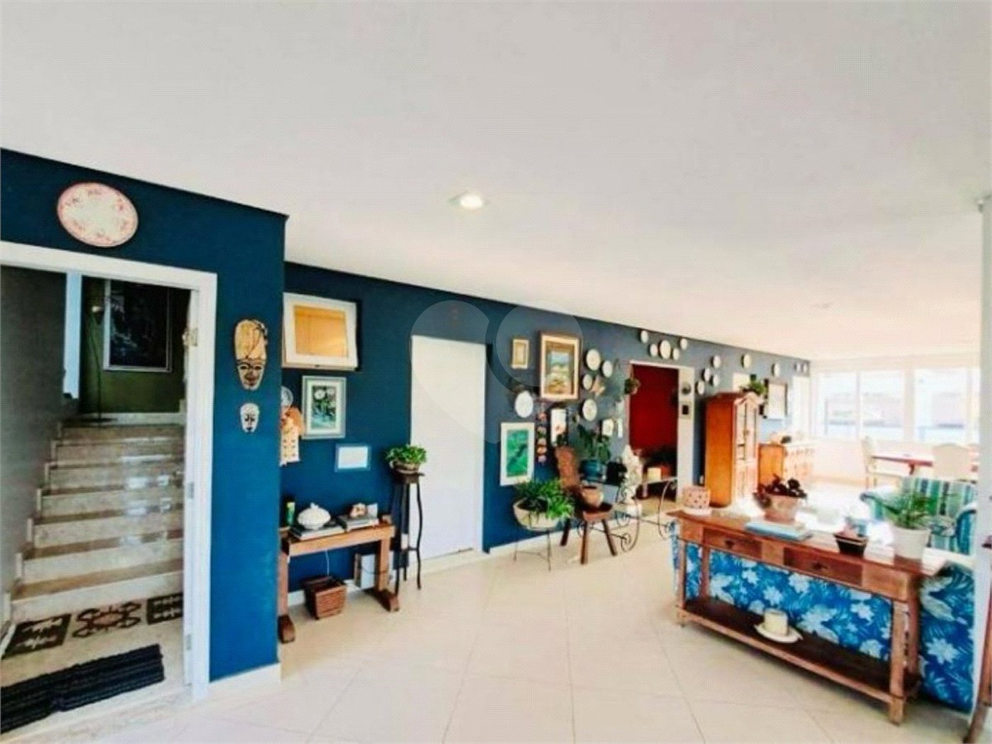 Casa à venda com 3 suítes no condomínio Vale da Santa Fé, Vinhedo - SP