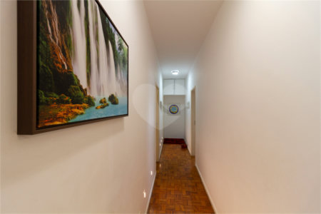Apartamento à venda com 3 quartos, sendo 1 suíte, em Santa Cecília, São Paulo, SP
