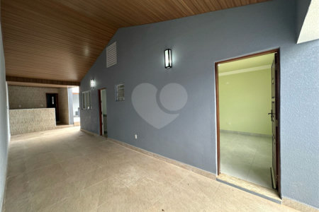 Casa à venda com 2 quartos, sendo 1 suíte, em Vila São José, Indaiatuba, SP