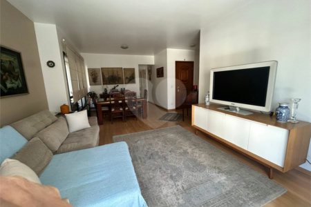 Apartamento à venda com 4 quartos, sendo 2 suítes, em Pinheiros, São Paulo, SP