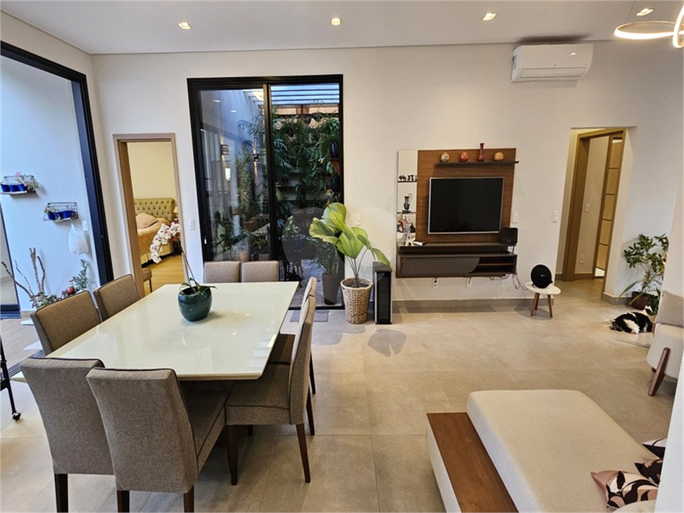 Casa à venda com 3 suítes no condomínio Jardim Residencial Dona Maria José, Indaiatuba - SP