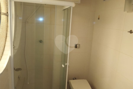 Apartamento à venda com 3 quartos, sendo 1 suíte, no Centro, Araraquara, SP