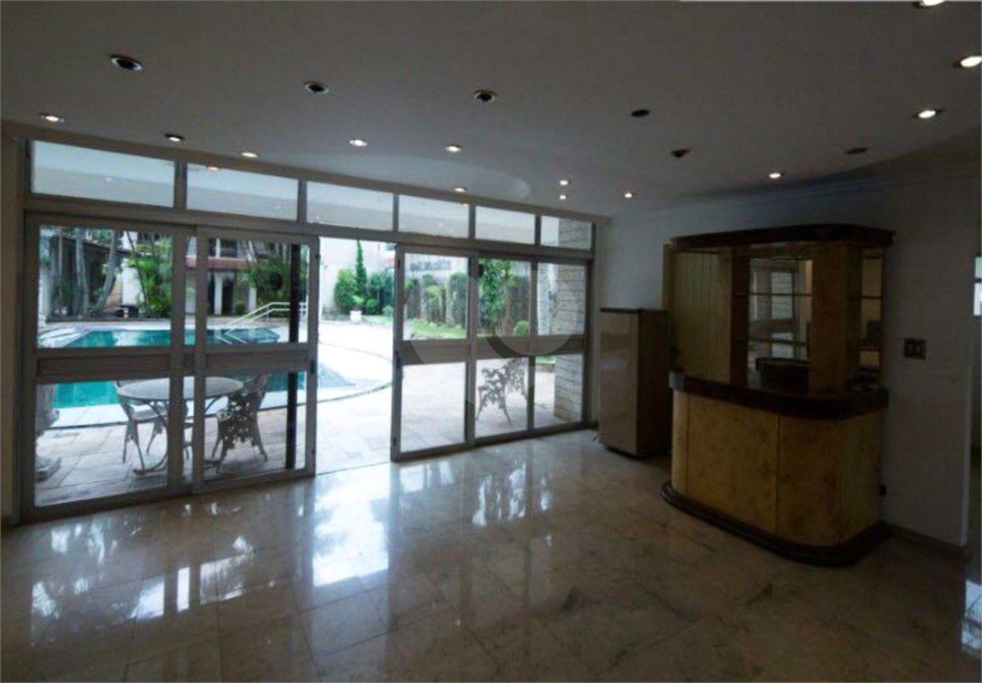 Casa à venda com 4 quartos, sendo 2 suítes, em Brooklin Velho, São Paulo, SP