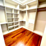 Casa à venda com 4 quartos, sendo 3 suítes, no condomínio Residencial Tivoli Park, Sorocaba - SP