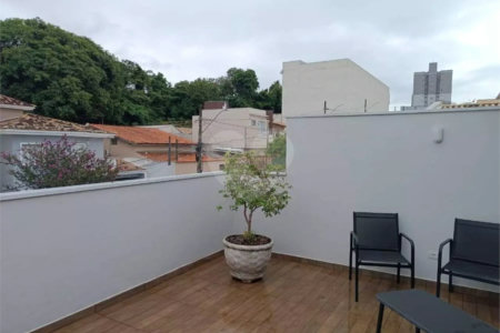 Sobrado à venda com 3 quartos, sendo 1 suíte, em Jardim Karolyne, Votorantim, SP