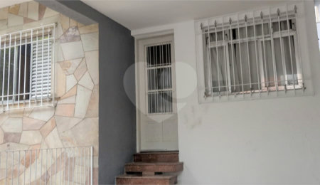 Casa à venda com 3 quartos, sendo 1 suíte,  em Jardim Guairaca, São Paulo, SP