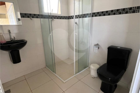 Casa à venda com 3 quartos, sendo 1 suíte, no condomínio Lago da Serra, Araçoiaba da Serra - SP