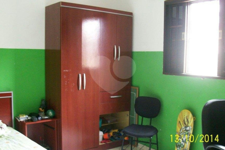 Sobrado à venda com 5 quartos, sendo 1 suíte, em Parada Inglesa, São Paulo, SP
