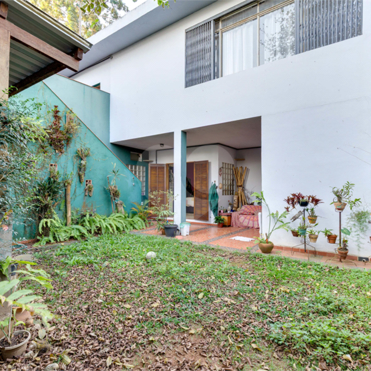Casa à venda com 5 quartos, sendo 2 suítes, em Alto da Boa Vista, São Paulo, SP