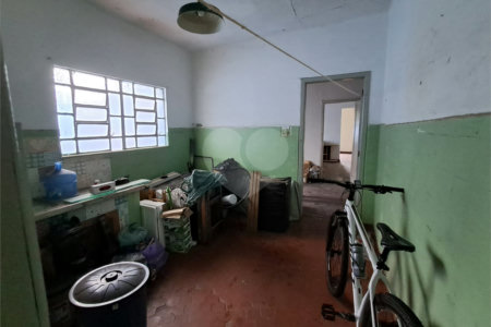 Sobrado à venda com 4 quartos em Vila Madalena, São Paulo, SP