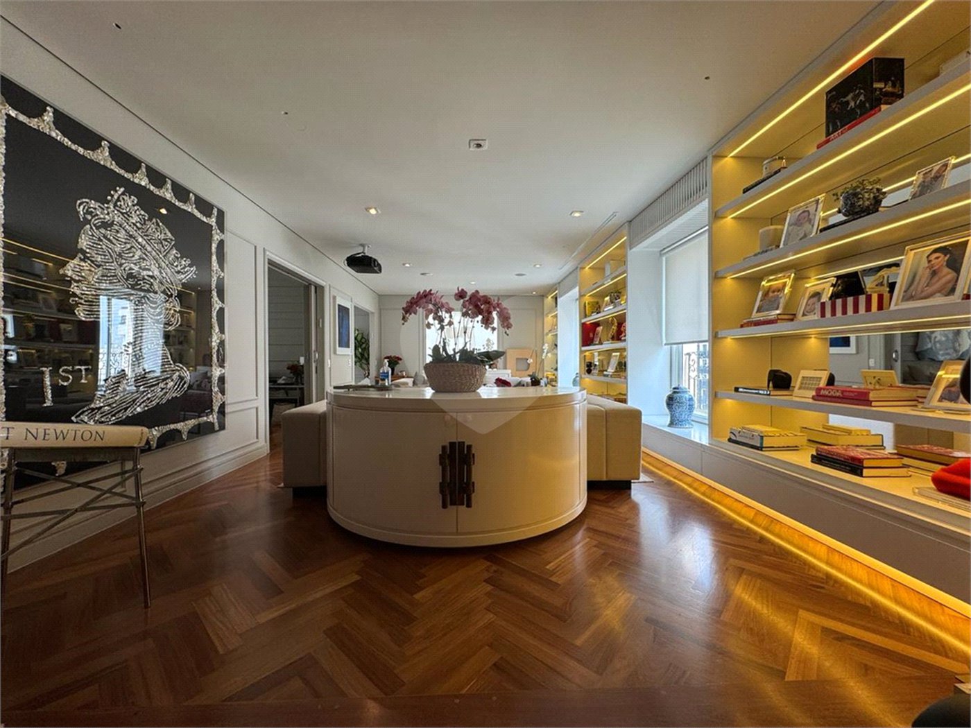 Apartamento à venda com 3 suítes em Consolação, São Paulo, SP