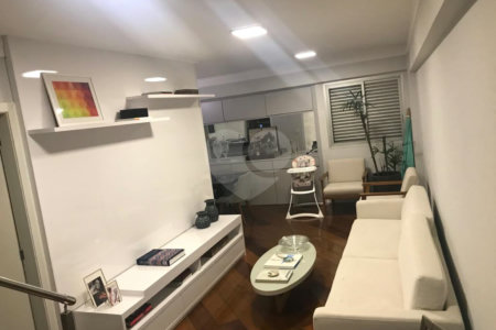 Cobertura à venda com 3 quartos, sendo 1 suíte,  em Alto da Lapa, São Paulo, SP