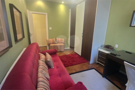 Apartamento à venda com 3 quartos, sendo 1 suíte, em Copacabana, Rio de Janeiro, RJ