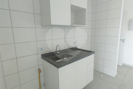 Apartamento para alugar com 3 quartos, sendo 1 suíte,  em Jardim das Palmeiras, Atibaia, SP