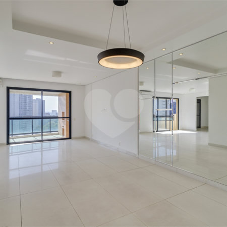 Apartamento à venda com 3 quartos, sendo 1 suíte, em Morumbi, São Paulo, SP