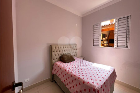 Sobrado à venda com 4 quartos, sendo 1 suíte, em Wanel Ville, Sorocaba, SP