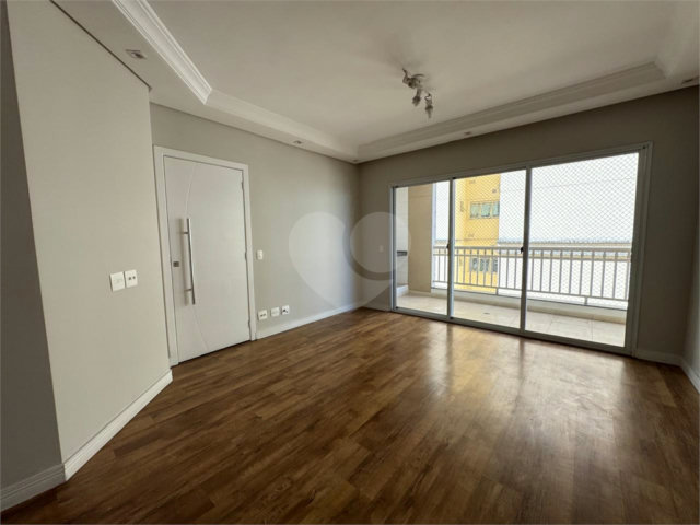 Apartamento à venda com 3 quartos, sendo 1 suíte,  em Jardim São Paulo(zona Norte), São Paulo, SP