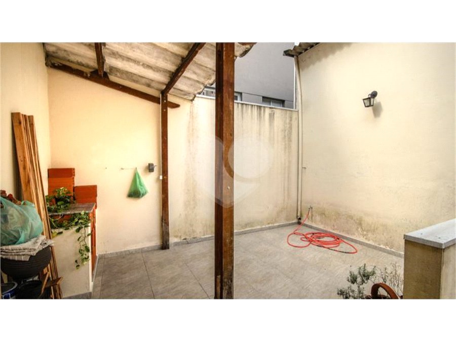 Prédio à venda com 5 quartos em Santa Teresinha, São Paulo, SP
