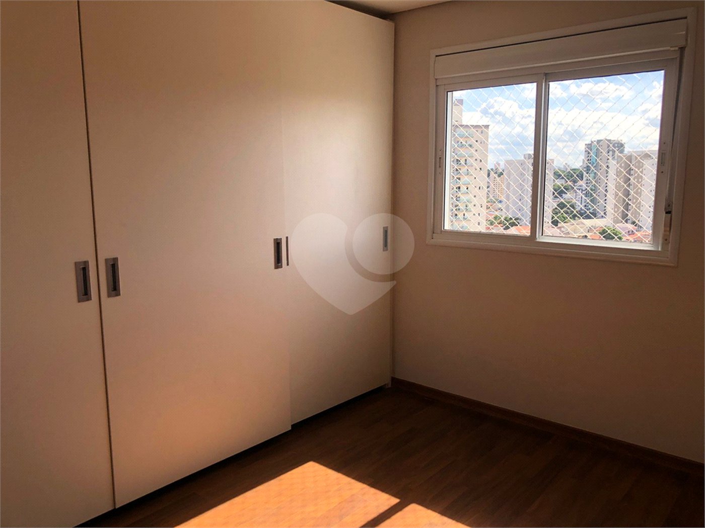 Apartamento à venda com 4 quartos, sendo 2 suítes,  em Jardim Armênia, Mogi das Cruzes, SP