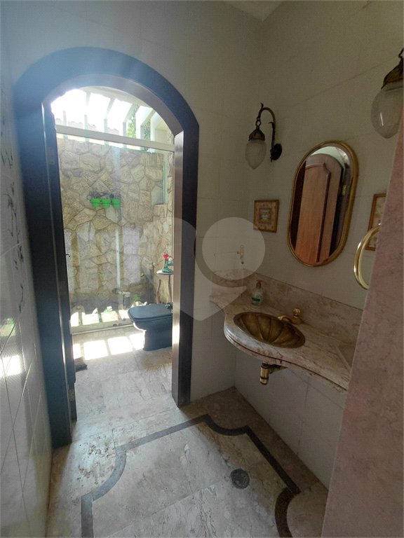 Casa à venda com 4 suítes no condomínio Ville Bourghese, São Paulo - SP
