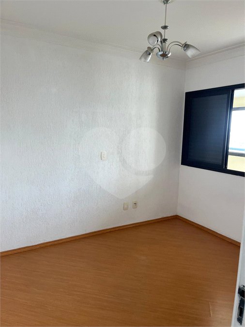 Apartamento para alugar com 3 suítes em Vila Assunção, Santo André, SP
