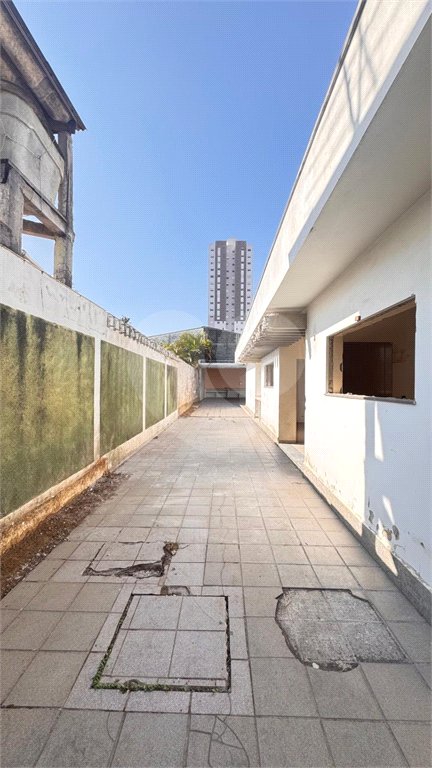 Casa para alugar com 5 quartos, sendo 2 suítes, no Centro, Suzano, SP