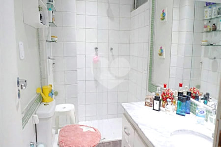Apartamento à venda com 3 quartos, sendo 1 suíte, em Copacabana, Rio de Janeiro, RJ