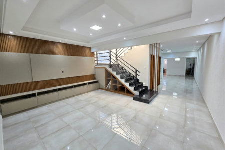 Casa à venda com 3 quartos, sendo 2 suítes, em Portal dos Pinheiros II, Itapetininga, SP