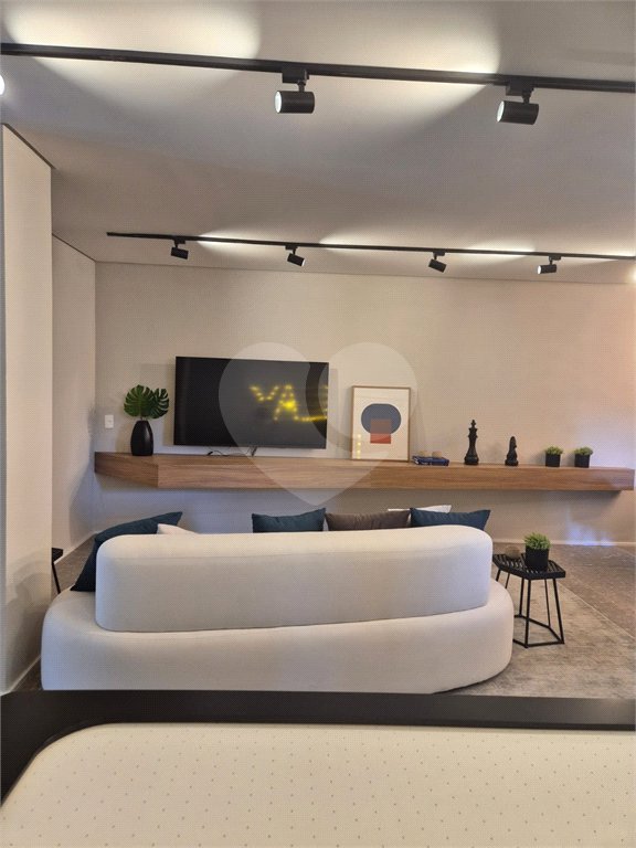 Apartamento à venda com 3 quartos, sendo 1 suíte, em Vila Anastácio, São Paulo, SP