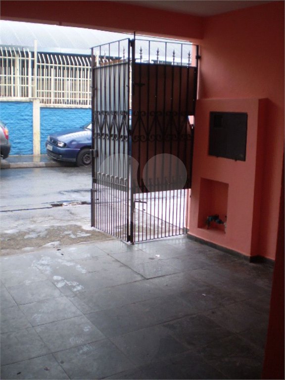 Casa à venda com 2 quartos no condomínio Travessa Salomão Régis Piza,17, São Paulo - SP